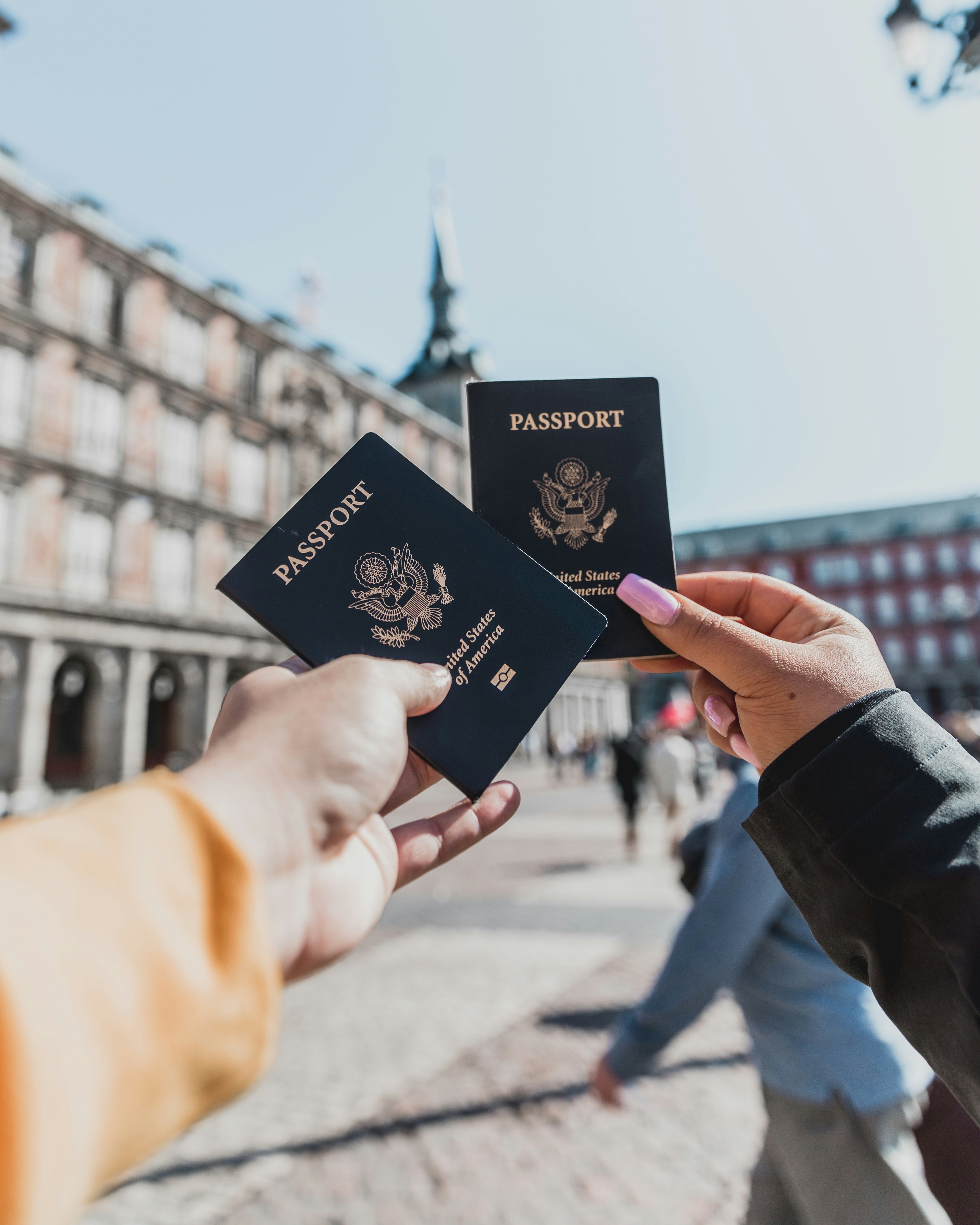 COUNTRIES THAT OFFER THEIR PASSPORTS FOR SALE, PRICES AND PROCESSING TIMES.